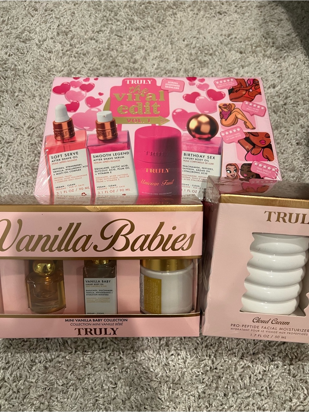 TRULY Vanilla Babies Bath & Body Gift Set - Pink & Gold Accents